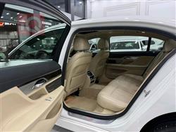 بي ام دبليو الفئة 7